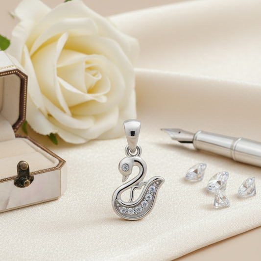 Swan Shaped Silver Pendant